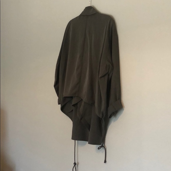 Jacket - Picture 5 of 6